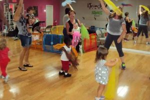 Boost Bonding: Mommy and Me Zumba Classes Fun! | The Ultimate Zumba Guide: Dance Your Way to a Healthier You